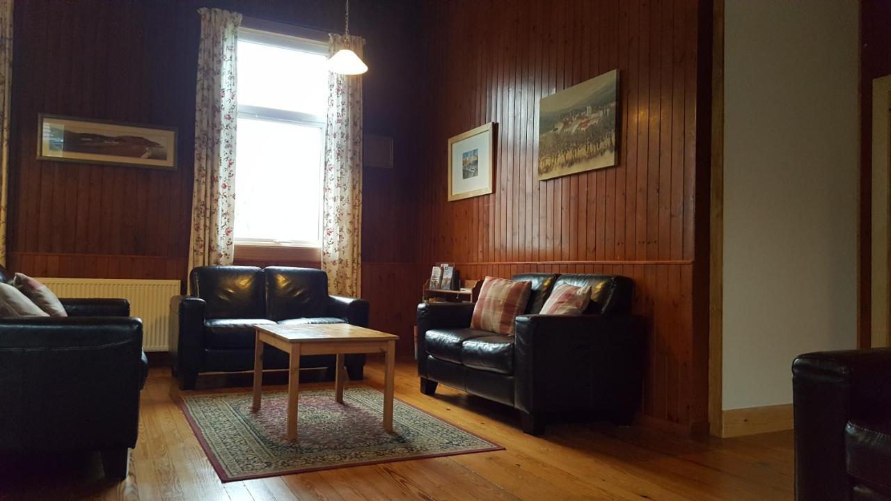 Helmsdale Lodge Hostel - All Rooms En-Suite Ngoại thất bức ảnh
